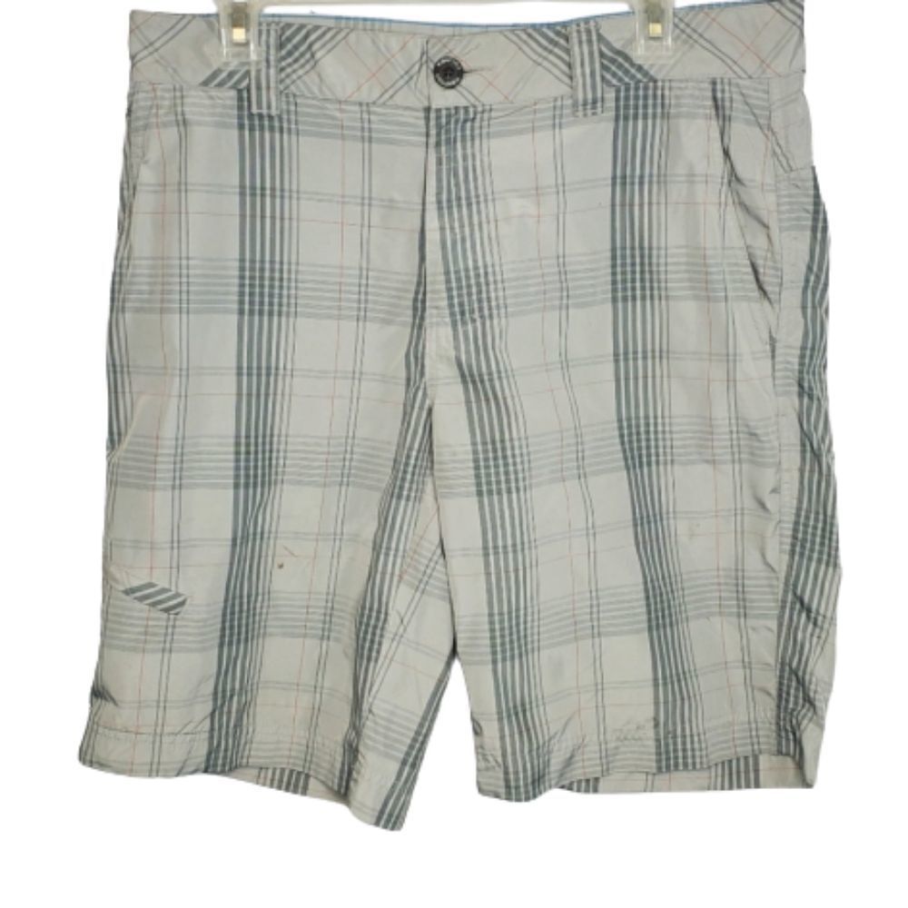 COLUMBIA shorts gray omni shade sun protection plaid 32